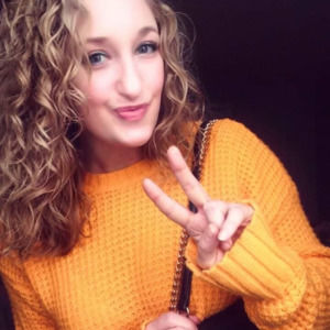 Meet your Posher, Candise